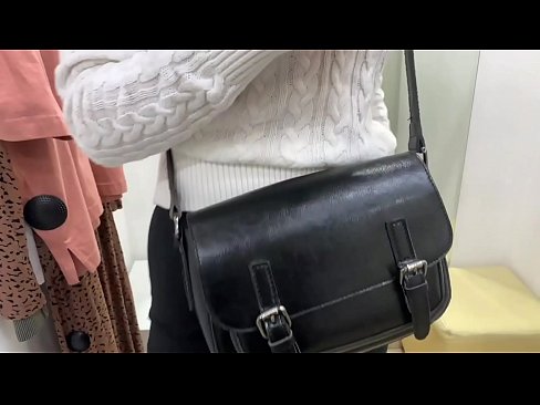 ❤️ Javna masturbacija mlade kučke FeralBerry sa dildom u sobi za provjeru Porno video u pornografiji bs.vbdsm.ru ❤